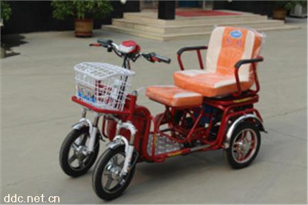  乐的电动四轮车乐易伸缩四轮